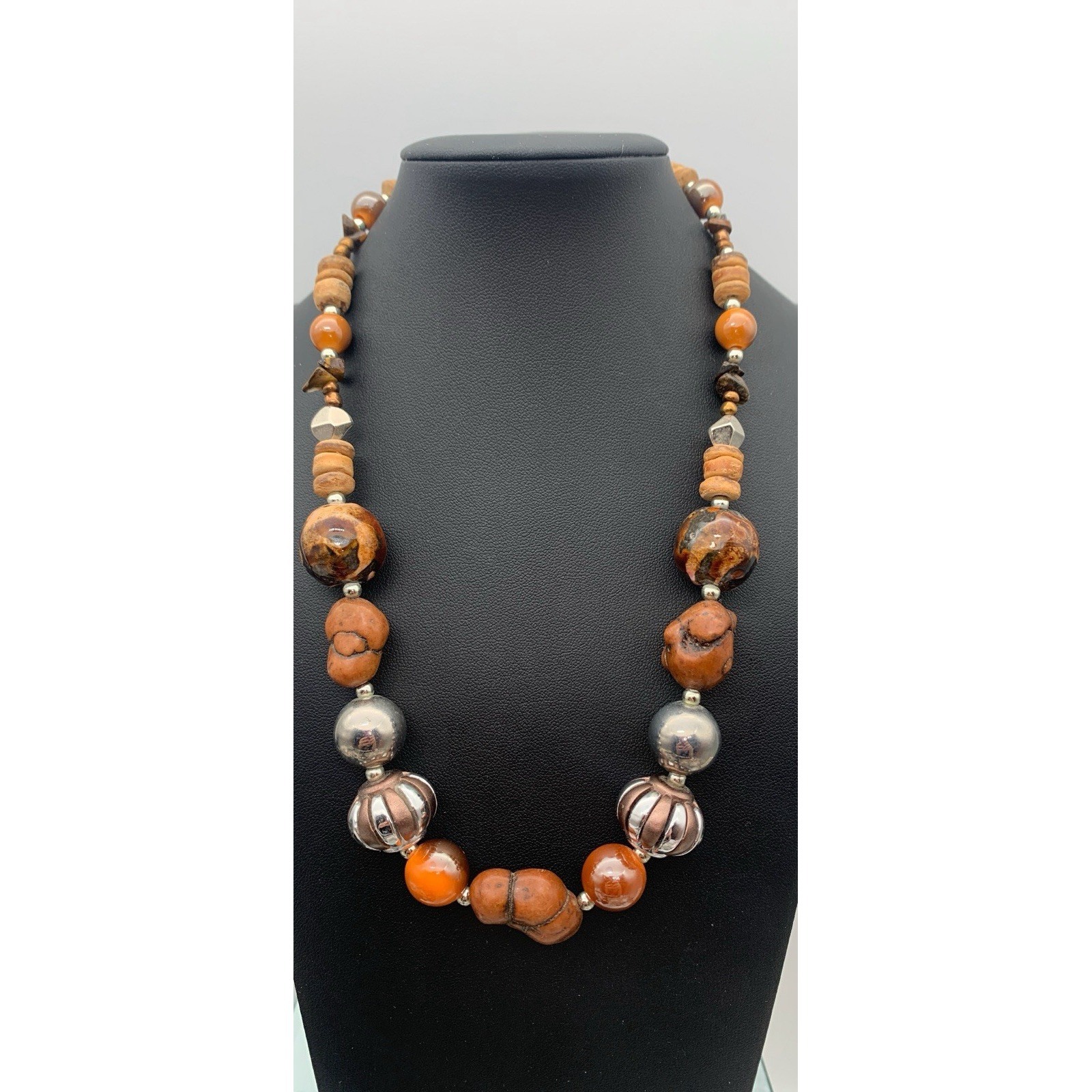 Silver Tone Stone Wood And Acrylic Chunky Boho Necklace 18-20 Inches